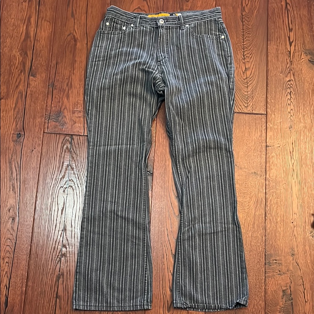 Vintage levis silver tag jeans